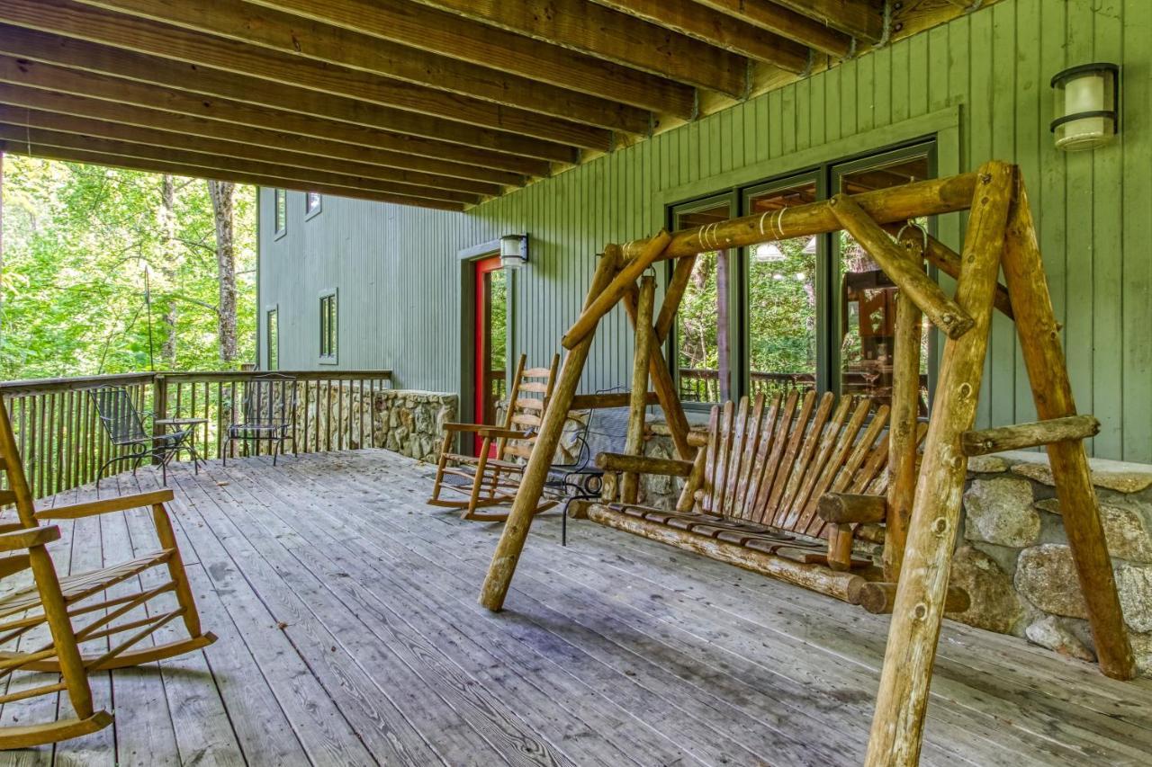 Mountain Lake Lodge, Hot Tub, Theater Room, 1089 Free Tickets Each Paid Day, Dollywood And More Sevierville Luaran gambar