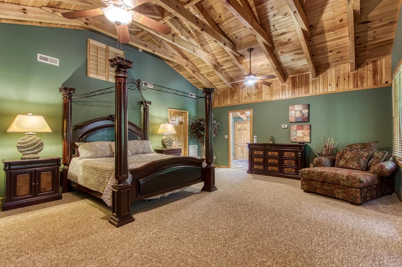 Mountain Lake Lodge, Hot Tub, Theater Room, 1089 Free Tickets Each Paid Day, Dollywood And More Sevierville Luaran gambar